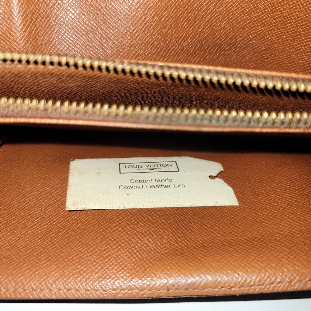 Authentic LV monogram Sarah - Picture 3 of 9